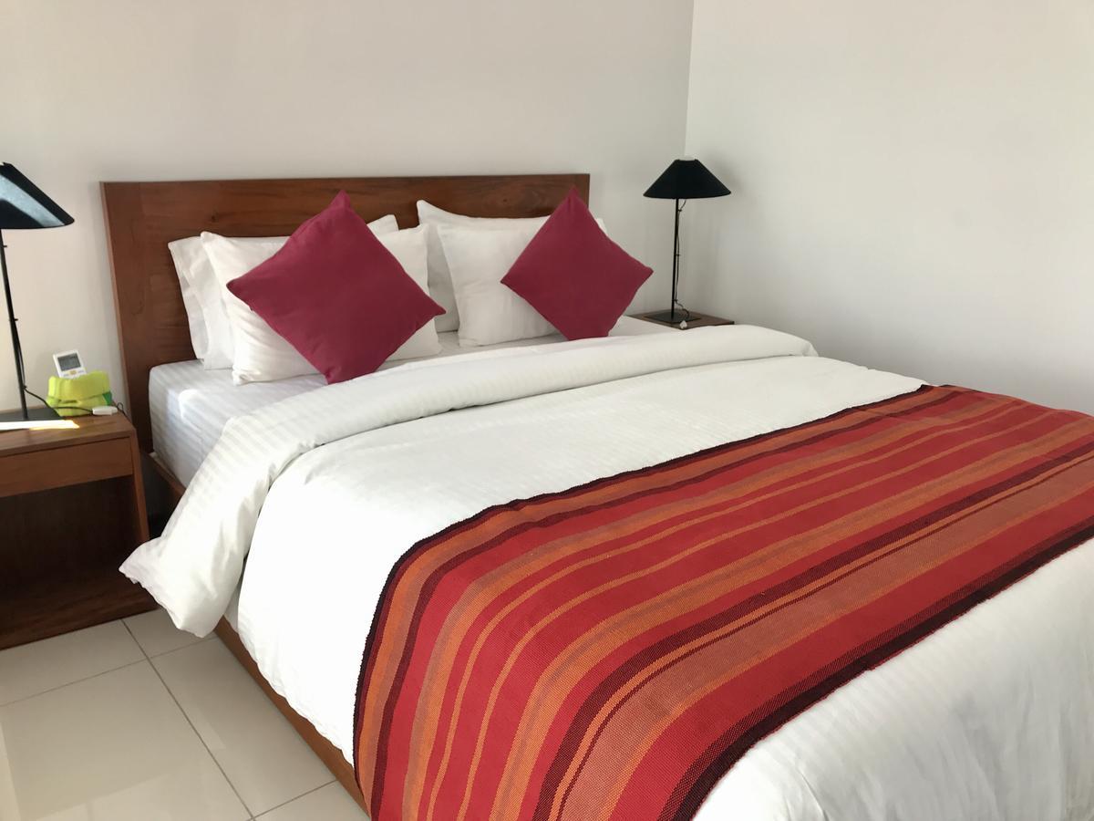 Araliya Oceanfront Condos Nilaveli, Trincomalee Eksteriør bilde