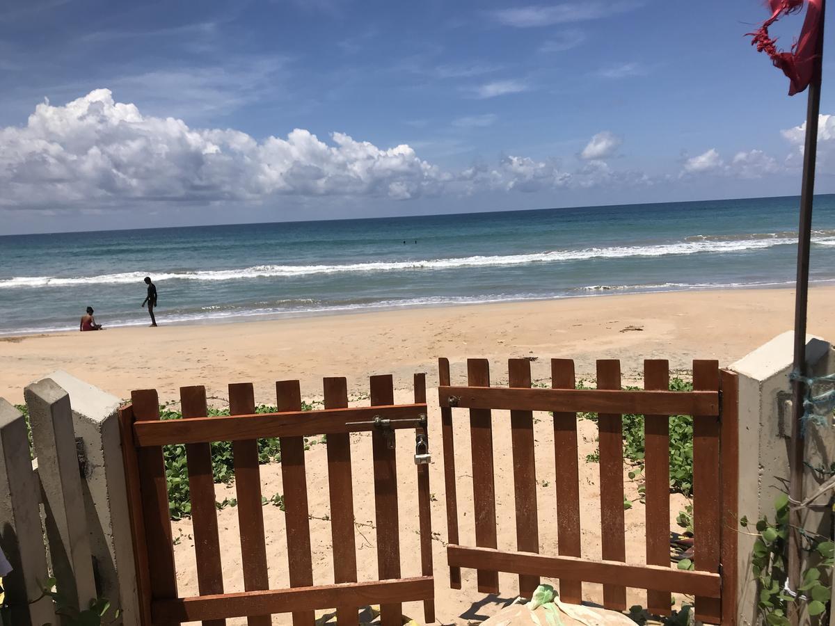 Araliya Oceanfront Condos Nilaveli, Trincomalee Eksteriør bilde