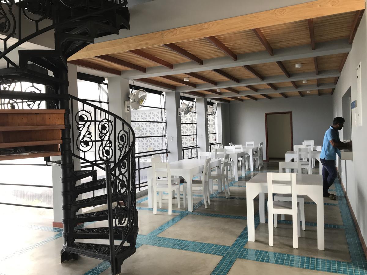 Araliya Oceanfront Condos Nilaveli, Trincomalee Eksteriør bilde
